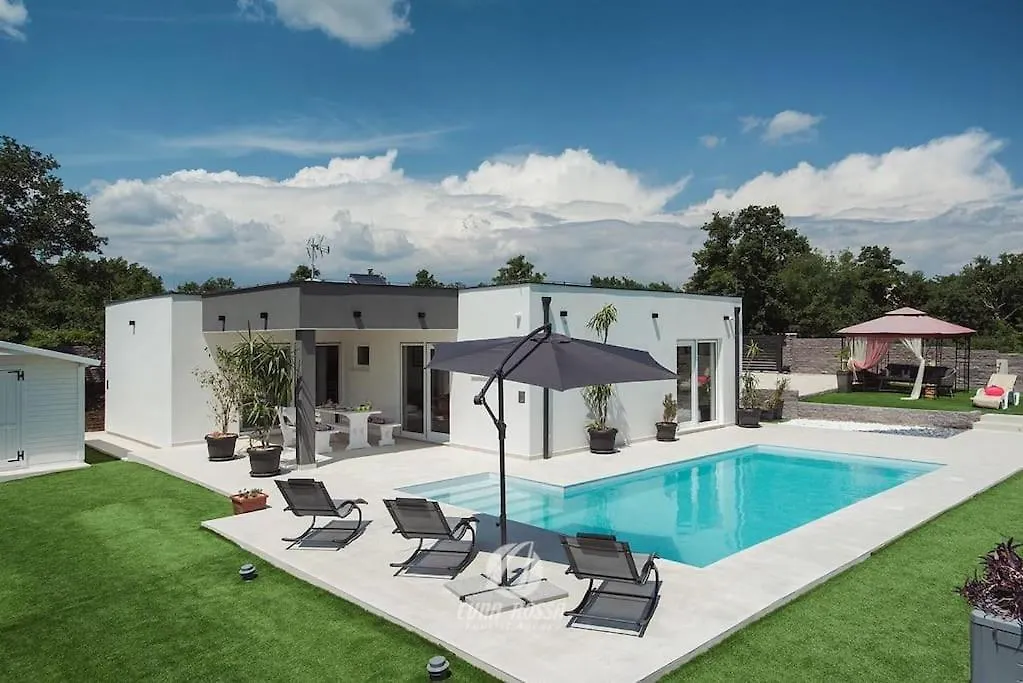 Villa Francesca With Private Heated Pool Štokovci