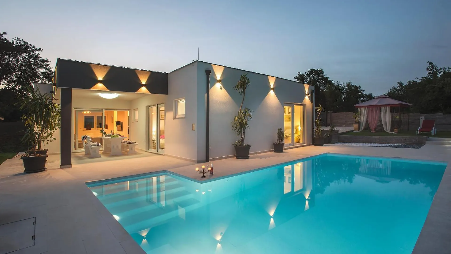 Villa Francesca With Private Heated Pool Štokovci