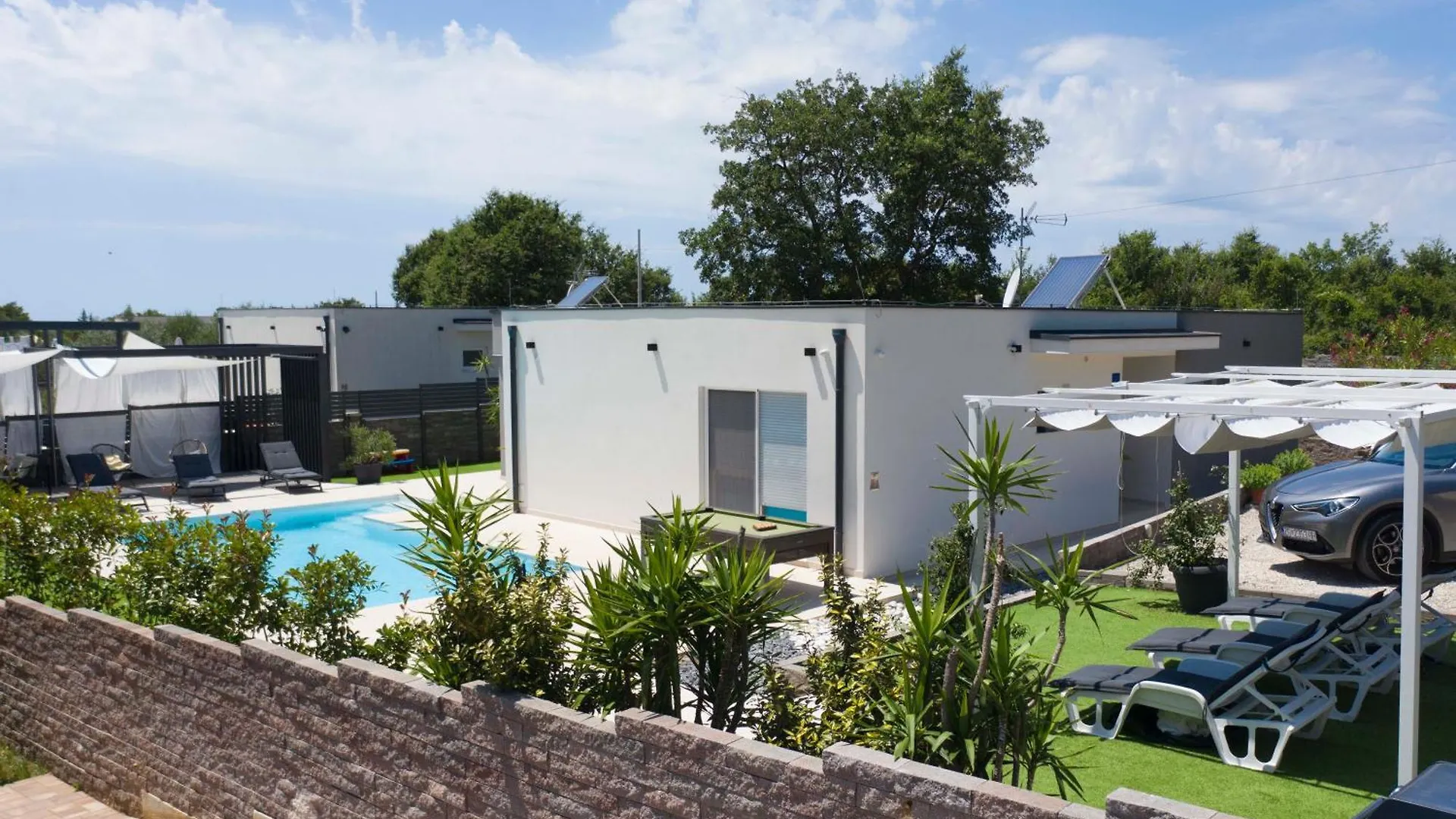 Villa Francesca With Private Heated Pool Štokovci