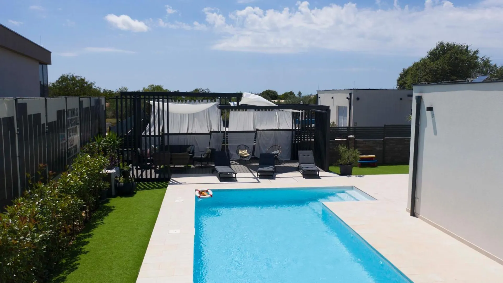 Villa Francesca With Private Heated Pool Štokovci
